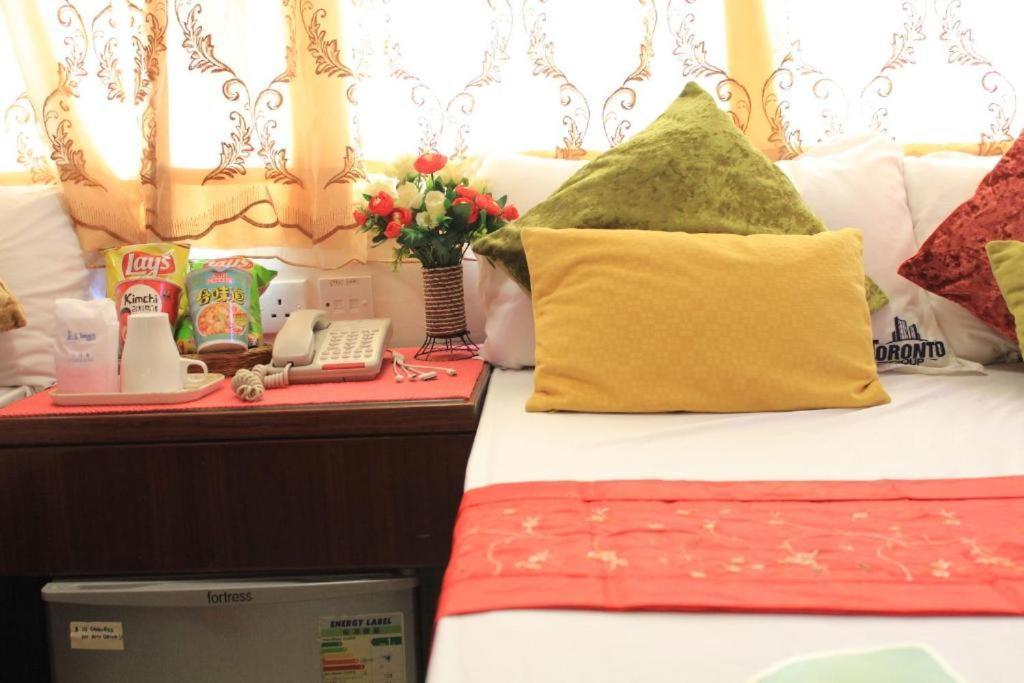 London Guest Guest House Hong Kong Bagian luar foto